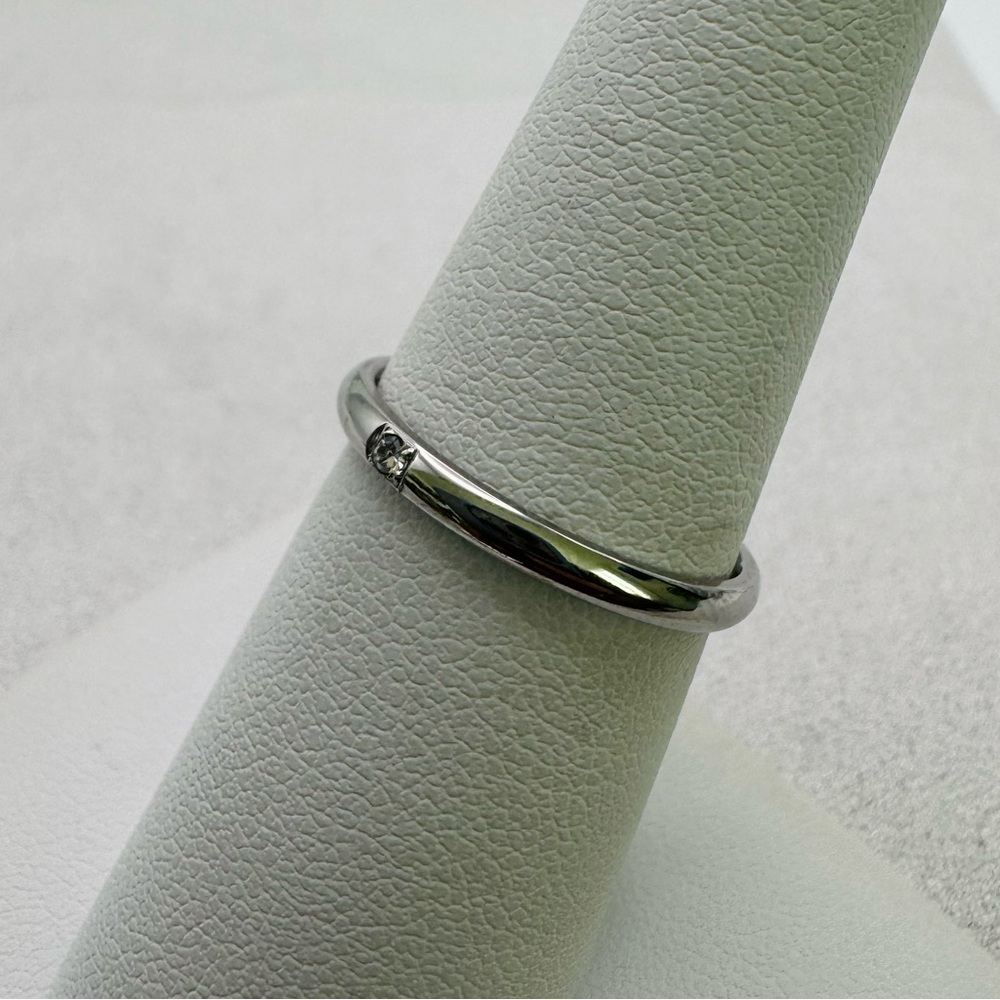Silver Micro Ring - Picture 5 of 5